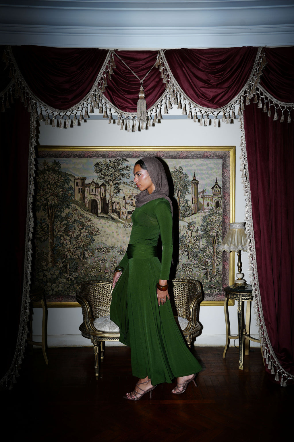 Olive Silhouette